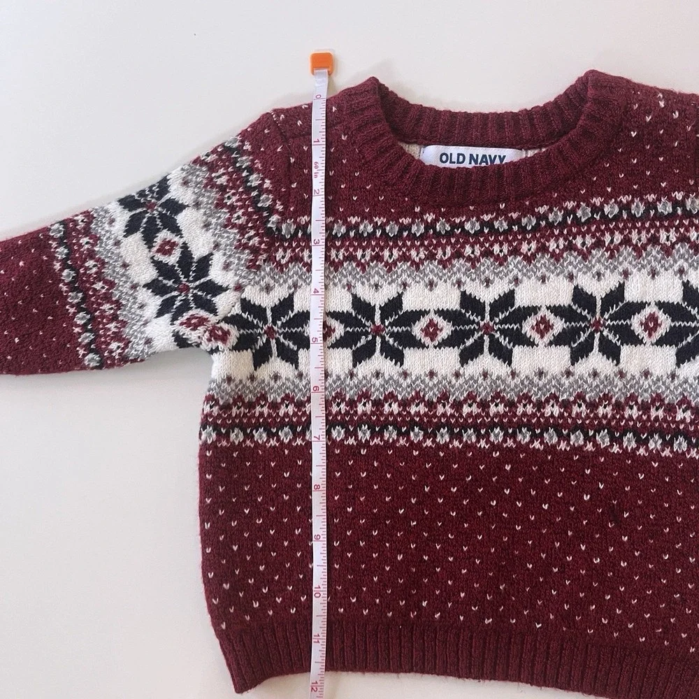 NWT Old Navy Baby Size 3-6M Sweater Crewneck Holiday‎ Red White Black Geometric